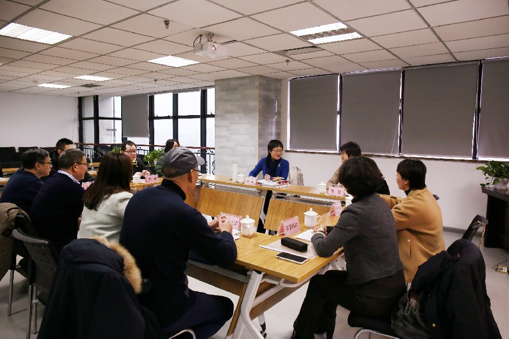 省地方金融監(jiān)管局副局長傅瑜到省小貸協會慰問調研